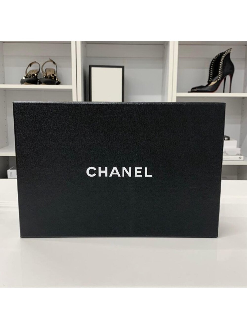 ★SOLD★ Chanel Leather Coco Mark Loafer Pearl Beige - Picture 2 of 11